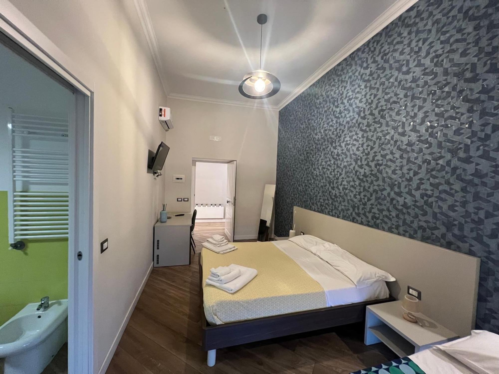 Rooms Garibaldi Nápoles Exterior foto